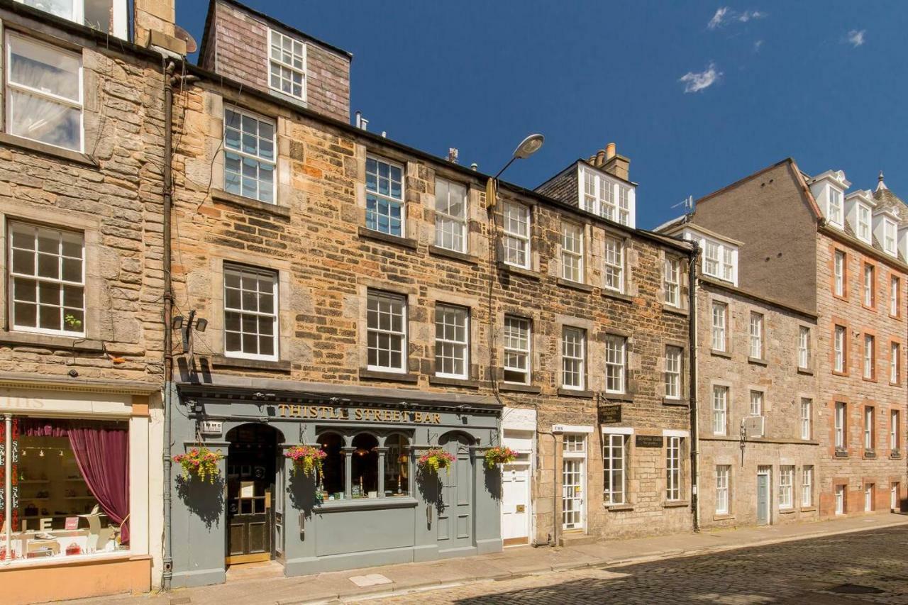 Altido Elegant Georgian 2-Bedrm Apt In Heart Of Old Town Apartment Edinburgh Exterior photo